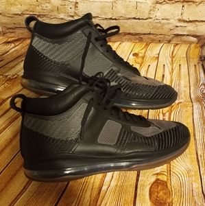 Nike Lebron James X John Elliott rare size 11.5